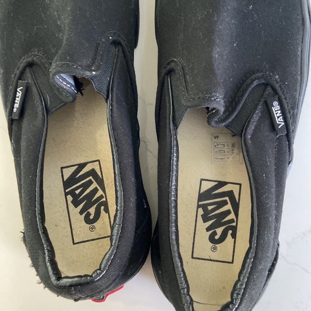 Vans - Picture 5 of 5